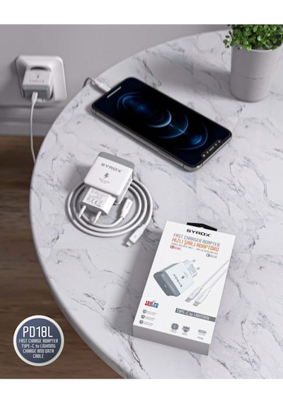 Syrox Iphone12,12 Pro Max 18W Uyumlu Adaptör Ve Şarj Aleti+Kablo (Set Halinde Gönderim) Syrox Pd18L