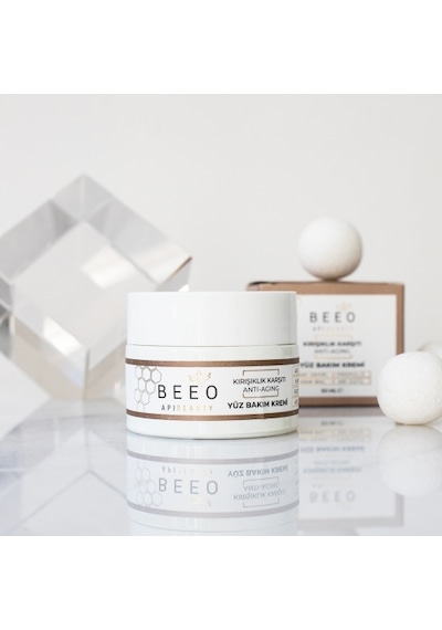 BEE'O ApiBeauty Arı Zehirli Propolisli Arı Sütlü  Yüz Bakım Kremi 50 ML
