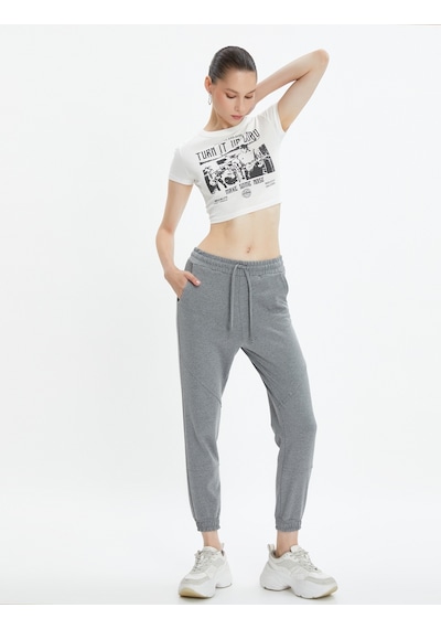 Koton Basic Jogger Eşofman Altı Beli Bağlamalı Cepli Antrasit 4sal40034ık 4SAL40034IK931 Antrasit Koton Basic Jogger Eşofman Altı Beli Bağlamalı Cepli Antrasit 4sal40034ık 4SAL40034IK931 Antrasit
