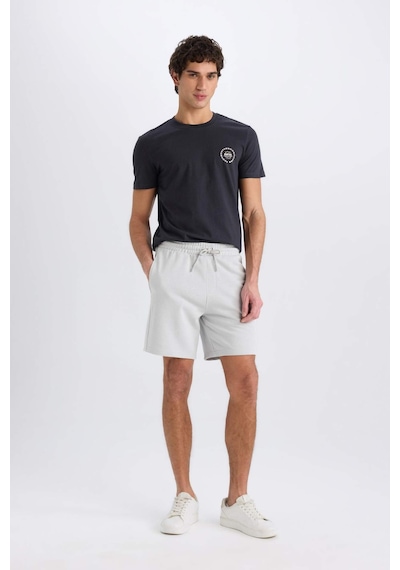 DeFacto Regular Fit Düz Paça Basic Düz Şort B8672AX25SPGR184