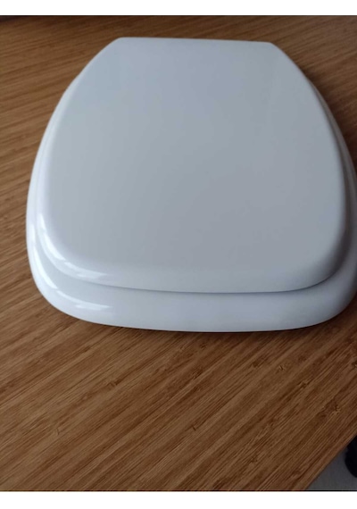 Beyaz Fiesta Klozet Kapağı Beyaz