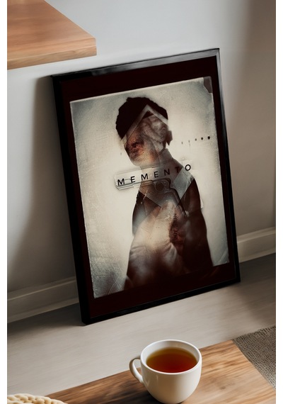 Memento Siyah Ahşap Çerçeveli Poster, Film Duvar Tablosu