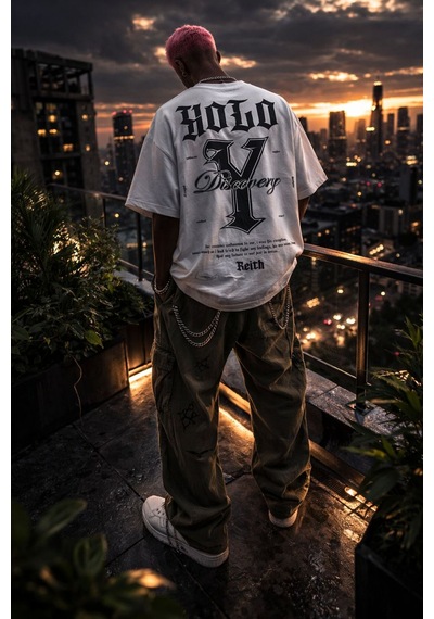 Yolo Street Oversize Bisiklet Yaka Beyaz Tişört Sırt Baskılı Yolo Tasarım %100 Pamuk Unisex Streetwear Beyaz Yolo Street Oversize Bisiklet Yaka Beyaz Tişört Sırt Baskılı Yolo Tasarım %100 Pamuk Unisex Streetwear Beyaz