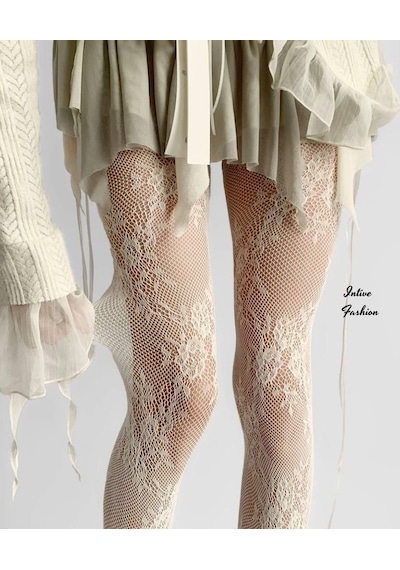 Intive Fashion Lovely Flower Krem Rengi Çapraz Çiçek Desenli Modern Fileli Külotlu Çorap