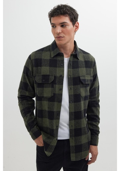 Tudors Erkek Slim Fit Dar Kesim Uzun Kollu Kapaklı Çift Cepli Kareli Kışlık Oduncu Gömlek-41624 Çok Renkli Tudors Erkek Slim Fit Dar Kesim Uzun Kollu Kapaklı Çift Cepli Kareli Kışlık Oduncu Gömlek-41624 Çok Renkli