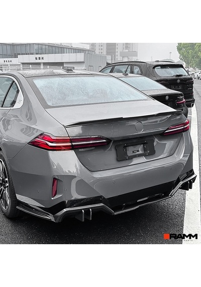 Bmw G60 Bagaj Spoiler Parlak Siyah