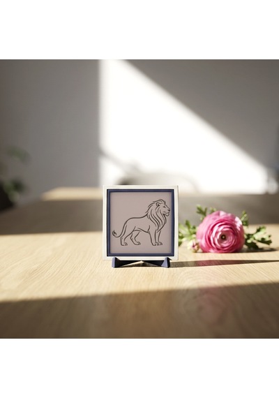 Minimalist Aslan Silüetli Modern Dekoratif Obje, Yaşam Alanınıza Asalet Katan Estetik Hatıra 10x10cm
