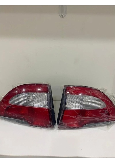 Renault Megane 1 Arka Stop Iç Kısım Sağ Ve Sol Takım Set 1996-2002 7700428053 7700428052