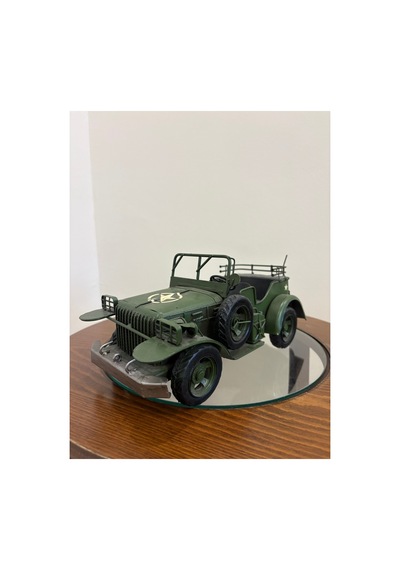 İnce İşçilikli El Yapımı Eskitme Metal Askeri Willys Jeep Maketi Klasik Ev Ve Ofis Dekorasyon