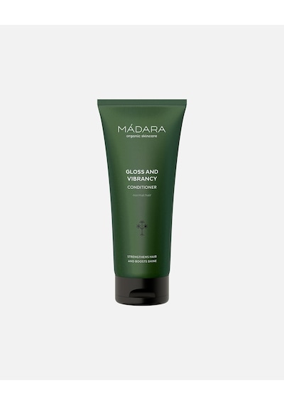 Gloss Ve Canlılık İle 50 Spf Koruma Sağlayan Güneş Kremleri