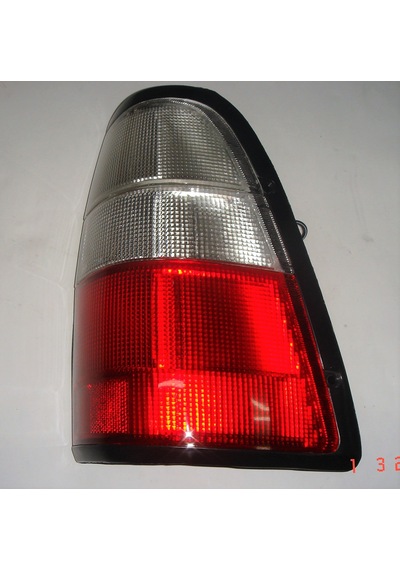 Isuzu Tfr54 Stop Lambası Komple R Sağ kırmızı -beyaz Tayvan