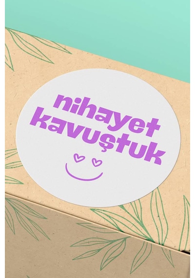 Lila Nihayet Kavuştuk Sticker 3x3cm St2266 Çok Renkli