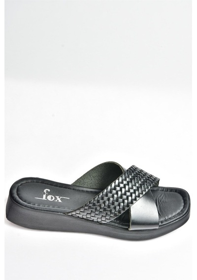 Fox Shoes Siyah Hakiki Deri Çapraz Bantlı Kadın Terlik M291049903