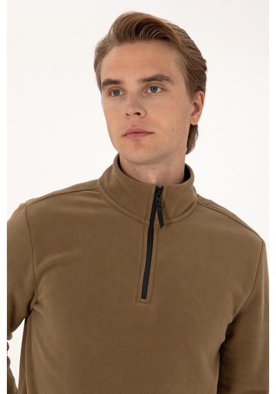 U.S. Polo Assn. Erkek Regular Fit Haki Polar Yarım Fermuarlı Basic Sweatshirt 50313777-VR027