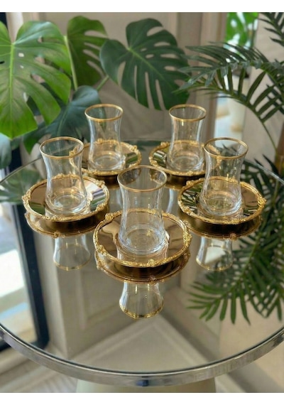 Elta Collection 12 Parça 6 Kişilik Gold Metal Çerçeveli Çay Seti 6 Bardak 6 Metal Tabak Lüks Sunum Altınmetal