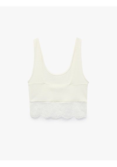 Koton Pamuklu Slim Fit Dantel Detaylı Kalın Askılı Crop Bluz Beyaz 6sak10297ek