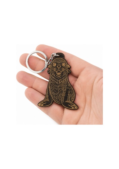 Ahşap Fok Balığı Anahtarlık - Sevimli Kaliforniya Deniz Aslanı Çanta Süsü 5x4 Cm Siyah