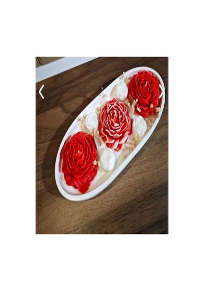 Hediyelik Dekoratif Büyük Boy Çiçek Mum Seti Kırmızı Ve Beyaz Gül Tasarımı Oval Tepsi Kırmızı