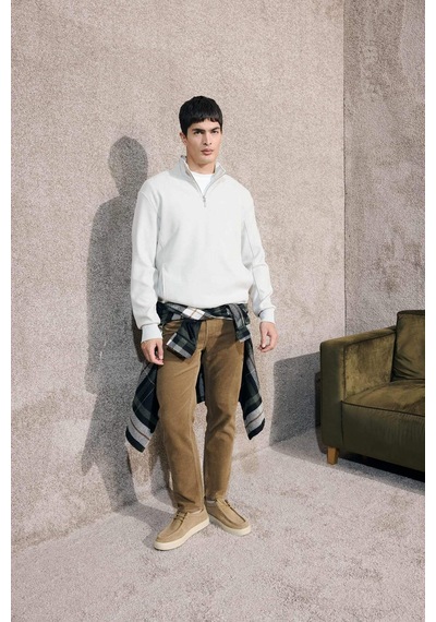 Defacto Regular Fit Yarım Fermuarlı Sweatshirt E9629ax25aubg766 Bej-bg766