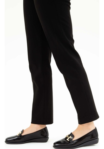 Relax Anatomic Kadın Hakiki Deri Siyah Comfort Ayakkabı 611 E2701-03 Bn Ayk Sk22/23 Black Siyah