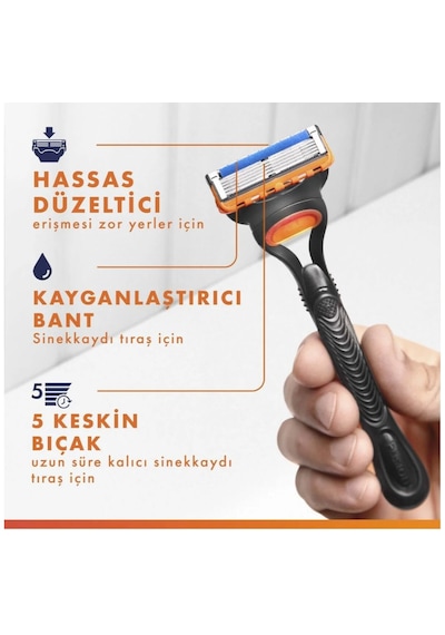Gillette Uefa Champions League Special Edition Fusion5 Erkek Tıraş Makinesi+ 4 Yedek Bıçak+ Tıraş Jeli + Deodorant