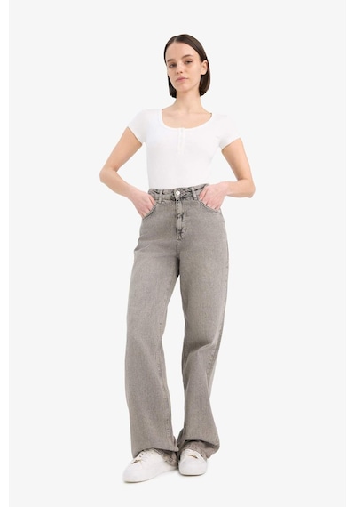 Defacto Yuvarlak Yaka Fitilli Kaşkorse Kısa Kollu Çıtçıtlı Body F1772AX25SM Beyaz