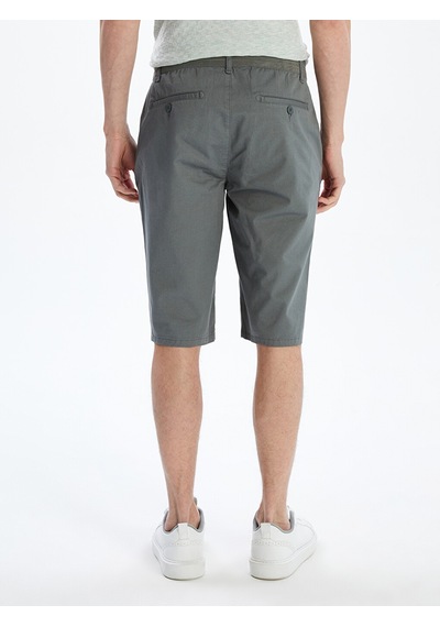 Lcwaıkıkı Classic Yeşil Standart Kalıp Gabardin Erkek Şort