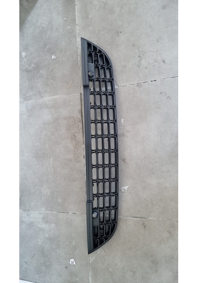 Astra J 2010 Sonrası Ön Tampon Panjuru Park Sensör Delikli  13297795 1400465 13294276