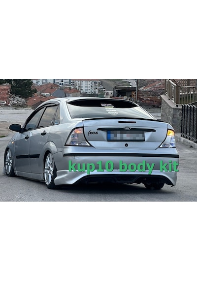 Ford Focus 1 Custom Arka Tampon Eki - Sedan