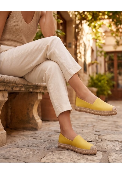 Futsishoes Lucıa Açık Sarı Hakiki Deri Dikiş Detaylı Kadın Espadril