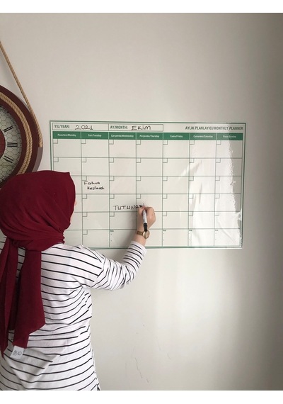 Aylık Planlayıcı Takvim Akıllı Kağıt Tahta Kalem Hediye
