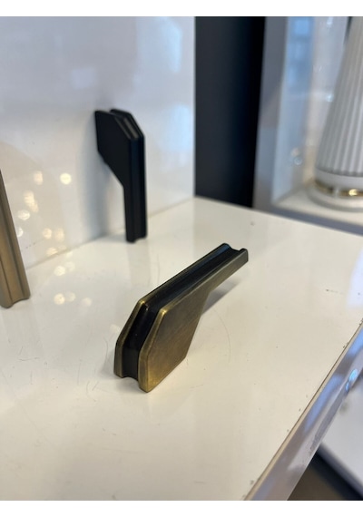 Petra Metal Kulp 16mm Antik Sarı Dolap Kapak Tv Ünite Modern Çekmece Mobilya Komidin Konsol