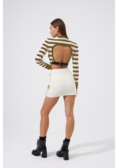 Fashion Cocktail Çizgili Şeritli Sırtı Ayarlanabilir Deri Kemerli Kollu Likralı Esnek Krop Büstiyer Zeytin Yeşili Siyah Fashion Cocktail Çizgili Şeritli Sırtı Ayarlanabilir Deri Kemerli Kollu Likralı Esnek Krop Büstiyer Zeytin Yeşili Siyah