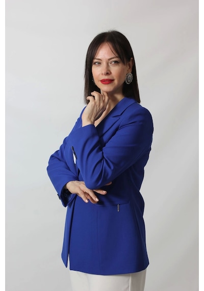 Moda Berray 1904 Saks Mavi Fermuarlı Cep Aksesuarlı Kadın Büyük Beden Blazer Ceket Saks Mavi Moda Berray 1904 Saks Mavi Fermuarlı Cep Aksesuarlı Kadın Büyük Beden Blazer Ceket Saks Mavi