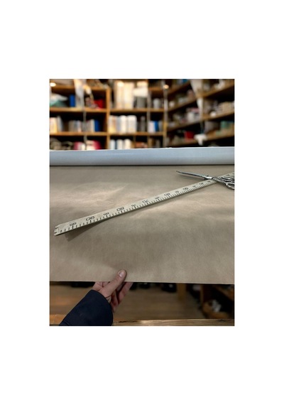 Yapışkanlı Tela Astar 100x160 Cm Kağıt Sertliğinde Kumaş Destekleyici Bej
