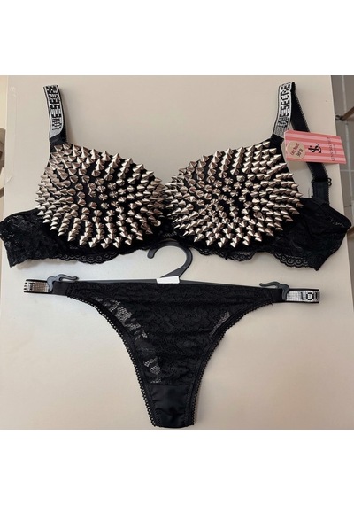Love Secret Zımbalı Dolgulu Sütyen Külot Takımı siyah