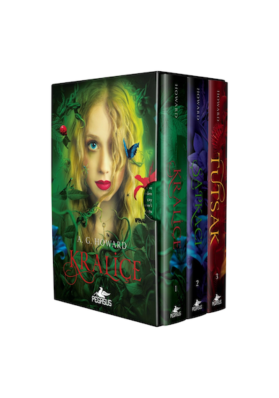 Kraliçe Serisi Kutulu Özel Set Ciltli 3 Kitap