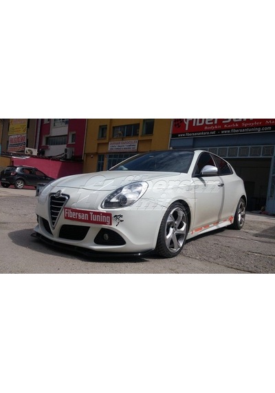 Alfa Romeo Giulietta Ön Tampon Lip -----fibersan Tuning