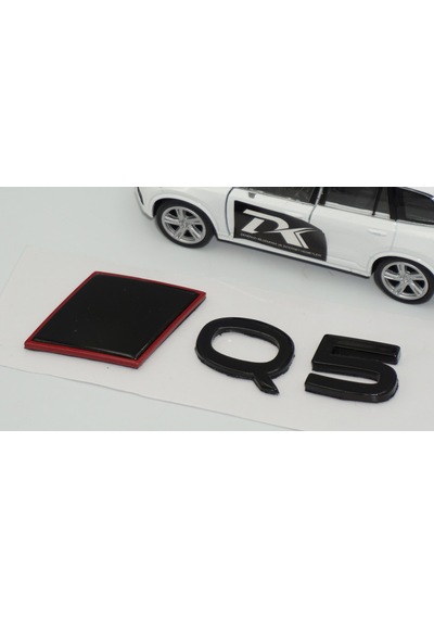 Dk Tuning Q5 2025+ Bagaj Siyah Yazı Logo Arma Audi İle Uyumlu Bagaj Arma