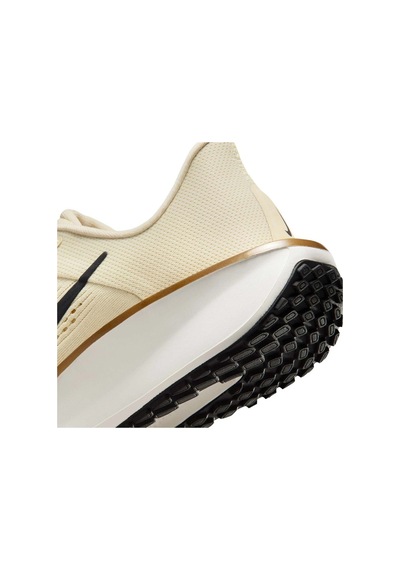 Nike Quest 6 Kadın Kahverengi Koşu Ayakkabısı Kahverengi - 854105782 Kahverengi