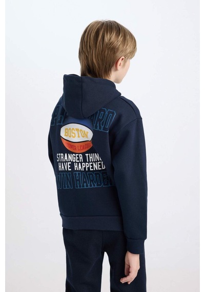 DeFacto Erkek Çocuk Lacivert Kapüşonlu Sırt Baskılı Kalın Sweatshirt D3048A824WNNV146 DeFacto Erkek Çocuk Lacivert Kapüşonlu Sırt Baskılı Kalın Sweatshirt D3048A824WNNV146