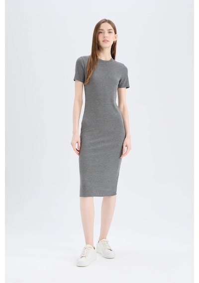 DeFacto Bodycon Vücudu Saran Bisiklet Yaka Basic Düz Fitilli Kaşkorse Kısa Kollu Midi Elbise E6926AX25SPAR15