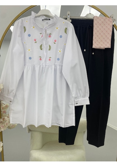 Lovie Moda Kadın Çiçek İşlemeli Takım - Beyaz