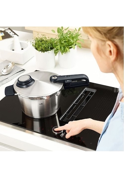 Fissler Vitavit Premium 4.5 Litre + 2 Haşlama Aparatı + Tarif Kitabı
