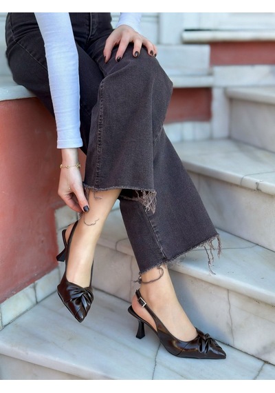 Ervanın Butiği Kahve Kırışık Deri Bow Fiyonk Detay Kadın Stiletto-6089