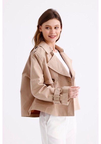 Pastelastore %100 Pamuk Gabardin Astarlı Oversize Geniş Kalıp Kadın Crop Kısa Trençkot 1122 Açık Bej Pastelastore %100 Pamuk Gabardin Astarlı Oversize Geniş Kalıp Kadın Crop Kısa Trençkot 1122 Açık Bej