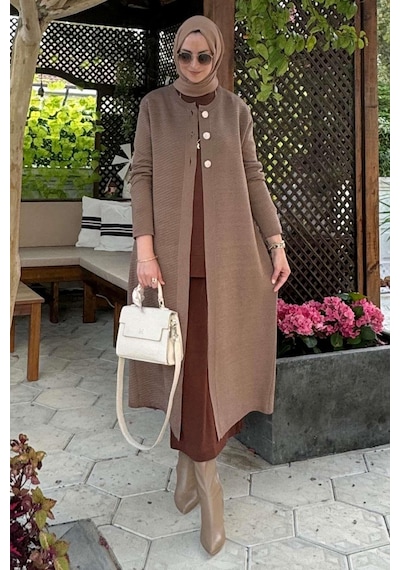Rabia Şamlı Sinem Çelik Örme Triko Hırka Sütlü Kahve Çok Renkli