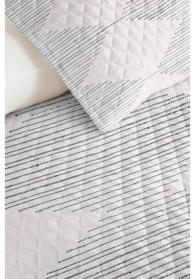 Gri Geometrik Modern Genç Odası Tek Kişilik Pike Takımı - Çizgili 160x220 Cm Kapitone Yatak Örtüsü Kırsal Çayır Derinliği Gri Geometrik Modern Genç Odası Tek Kişilik Pike Takımı - Çizgili 160x220 Cm Kapitone Yatak Örtüsü Kırsal Çayır Derinliği