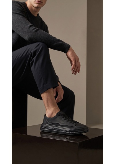 Daytex 2474 Togga - Hakiki Deri Detaylı Keten Fileli Ortopedik İthal Kalın Eva Taban Hafif Erkek Spor Sneaker Ayakkabı Siyah