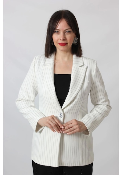 Moda Berray 1906 Beyaz Çizgili Fermuarlı Cep Aksesuarlı Kadın Büyük Beden Blazer Ceket Beyaz Moda Berray 1906 Beyaz Çizgili Fermuarlı Cep Aksesuarlı Kadın Büyük Beden Blazer Ceket Beyaz